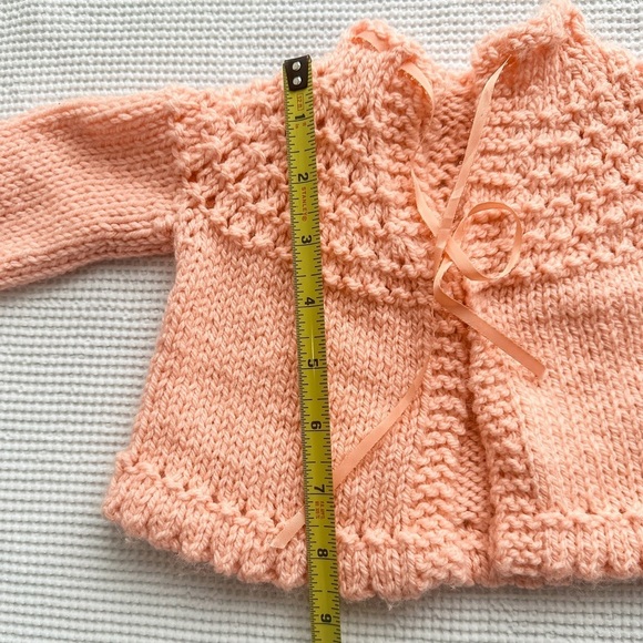 Baby Handmade Knit Sweater with Ribbon Tie. Peach - Size 3-6m - Picture 8 of 10